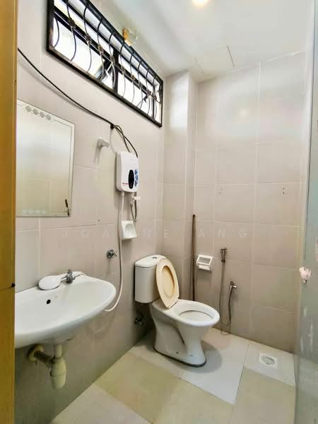 2-storey Terraced House for Sale in Taman Mesra Permai (Butterworth) - Joanne Ang - Bathroom - PropertyGuru.com.my