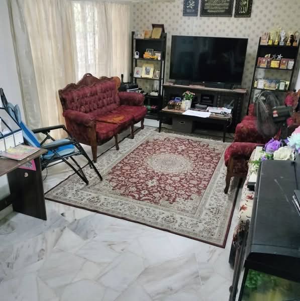 2-storey Terraced House for Sale in Kepong (Kuala Lumpur) - Sue Arifin - Living Room - PropertyGuru.com.my