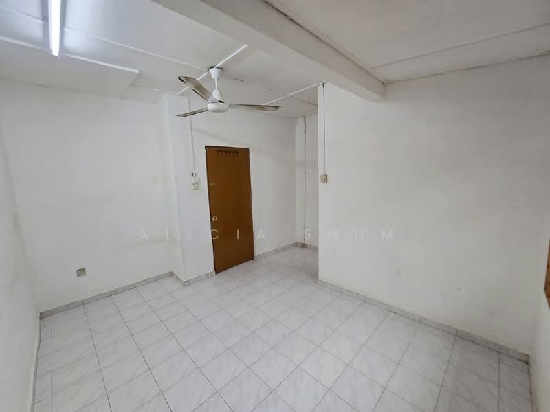 2-storey Terraced House for Rent in Taman Johor Jaya (Johor Bahru) - Alicia Shum - PropertyGuru.com.my