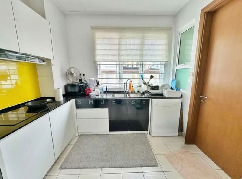 Semi-Detached House for Sale in Tropicana Indah (Kota Damansara) - Shue Sen - Kitchen - PropertyGuru.com.my