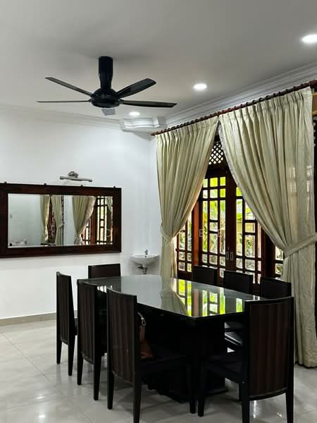 Semi-Detached House for Rent in Kajang (Selangor) - Eddy Lee - Dining Room - PropertyGuru.com.my