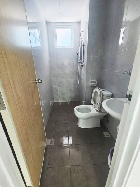 Condominium for Rent at i-Santorini - Jerry Tan - Bathroom - PropertyGuru.com.my