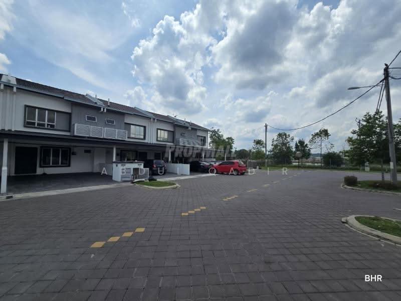 2-storey Terraced House for Sale in Dengkil (Selangor) - Abdul Qadir - PropertyGuru.com.my