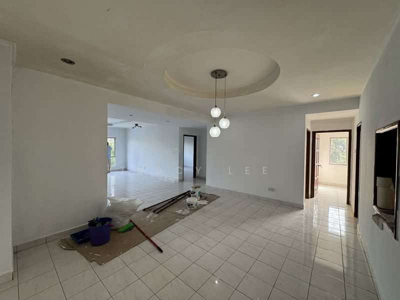 Condominium for Sale at Villa Lagenda - Tracy Lee - Living Room - PropertyGuru.com.my