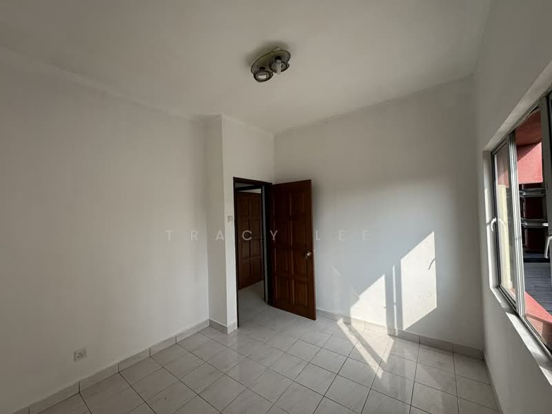 Condominium for Sale at Villa Lagenda - Tracy Lee - Interior - PropertyGuru.com.my