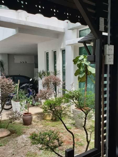 Semi-Detached House for Sale in Tropicana (Petaling Jaya) - CHRIS LEE - Garden - PropertyGuru.com.my