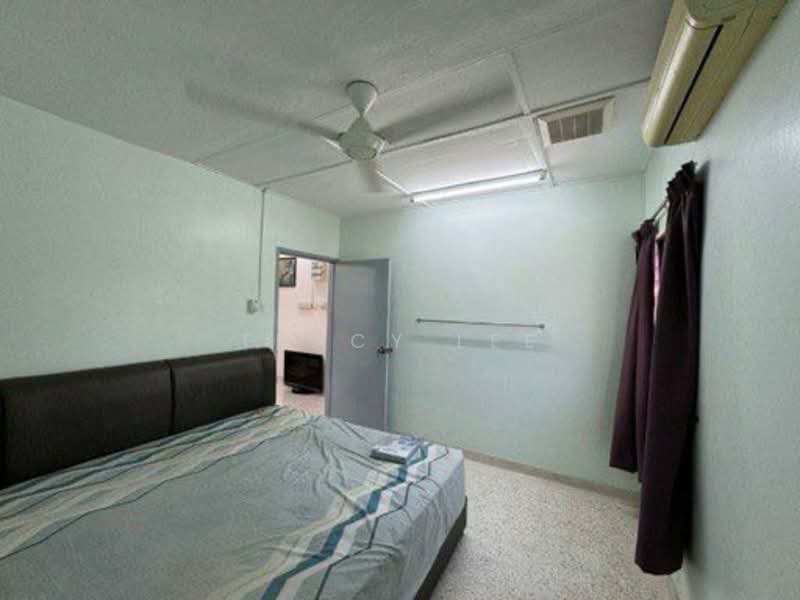 Rumah Teres 1 Tingkat untuk Disewa di Taman Selayang Jaya (Selayang) - Tracy Lee - Bedroom - PropertyGuru.com.my