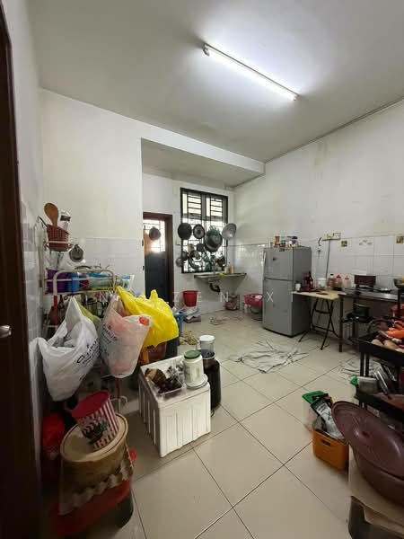 2-storey Terraced House for Sale in Mutiara Rini (Skudai) - NG ZEN XI - Kitchen - PropertyGuru.com.my