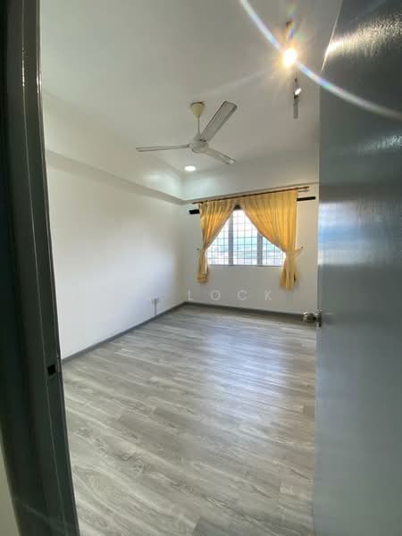 Condominium for Rent at Medan Putra Condominium - YS Lock - Bedroom - PropertyGuru.com.my