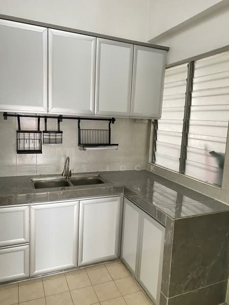 Condominium for Rent at Medan Putra Condominium - YS Lock - Kitchen - PropertyGuru.com.my