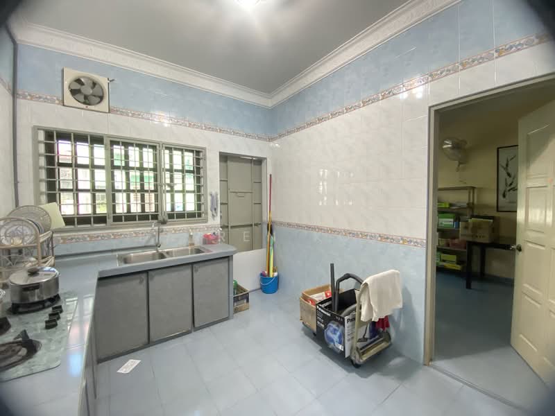 2-storey Terraced House for Sale in Taman Pengkalan Machang (Butterworth) - Darren Kooi - Kitchen - PropertyGuru.com.my