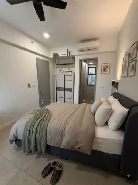 Kondominium untuk Dijual di Union Suites - Yea Mey - Bedroom - PropertyGuru.com.my