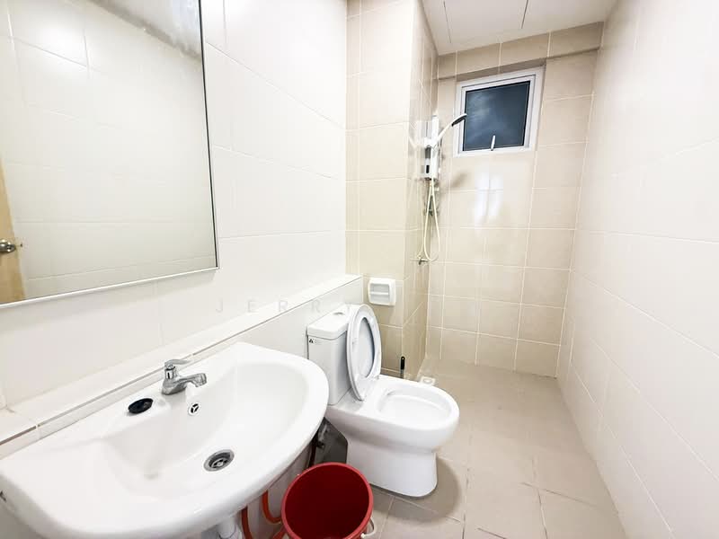 Condominium for Rent at Havana Beach Residences - Jerry Tan - Bathroom - PropertyGuru.com.my