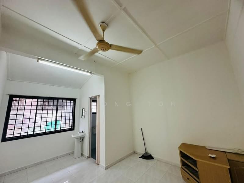 Rumah Teres 1 Tingkat untuk Dijual di Taman Johor Jaya (Johor Bahru) - Ee Fong Toh - Interior - PropertyGuru.com.my