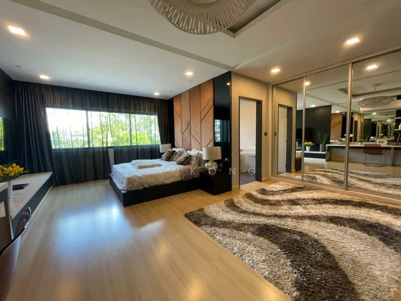 3-storey Terraced House for Sale in Selayang (Selangor) - CW Kong - Bedroom - PropertyGuru.com.my