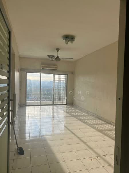 Condominium for Sale at Menara Menjalara - Raymond Chiang - Living Room - PropertyGuru.com.my