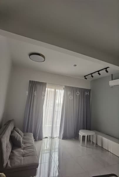 Servis Apartment untuk Disewa di Equine Residence - Teng Poh Hong - Living Room - PropertyGuru.com.my