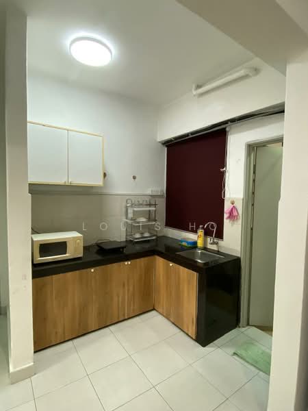 Service Residence for Rent at Main Place Residence - Louis Ho - Kitchen - PropertyGuru.com.my