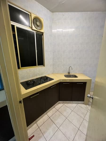 Condominium for Sale at Menara Menjalara - Raymond Chiang - Kitchen - PropertyGuru.com.my