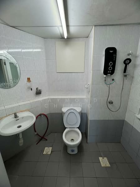 Condominium for Sale at Menara Menjalara - Raymond Chiang - Bathroom - PropertyGuru.com.my