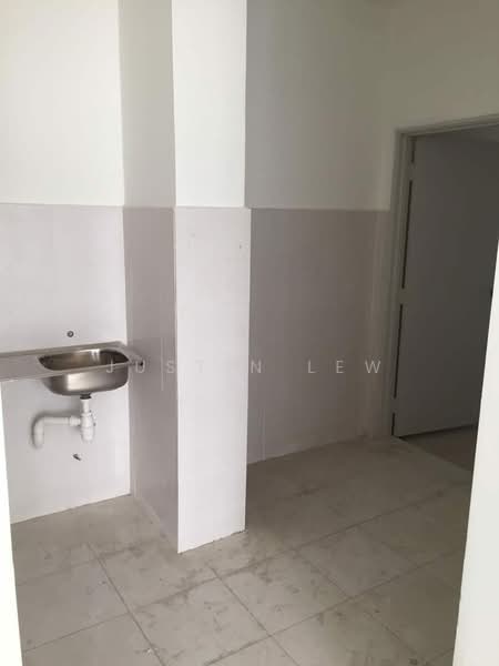 Apartment for Rent at Airtrollis - Justin Lew - Kitchen - PropertyGuru.com.my
