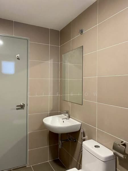 Service Residence for Sale at M Centura - Cliff Siow - Bathroom - PropertyGuru.com.my