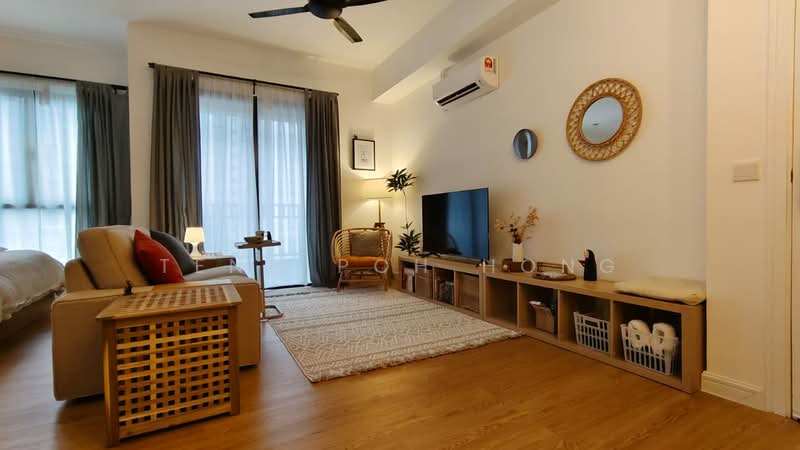 Servis Apartment untuk Disewa di Equine Residence - Teng Poh Hong - Living Room - PropertyGuru.com.my