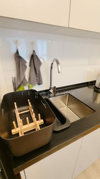 Servis Apartment untuk Disewa di Equine Residence - Teng Poh Hong - PropertyGuru.com.my