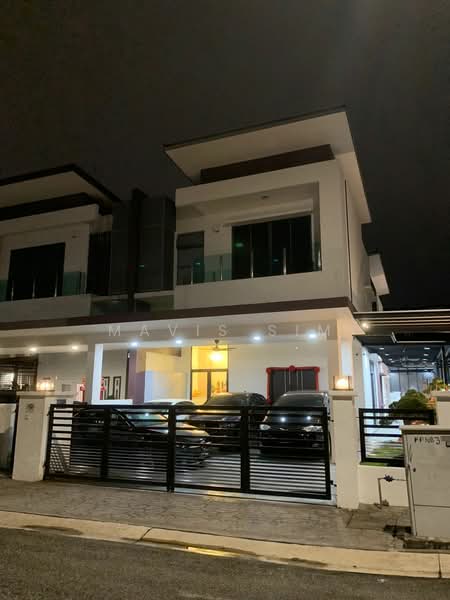 Semi-Detached House for Sale in Serdang (Seri Kembangan) - Mavis Sim - PropertyGuru.com.my