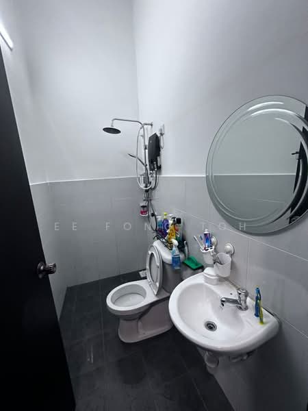 Rumah Teres 2 Tingkat untuk Dijual di Taman Pulai Mutiara (Iskandar Puteri (Nusajaya)) - Ee Fong Toh - Bathroom - PropertyGuru.com.my
