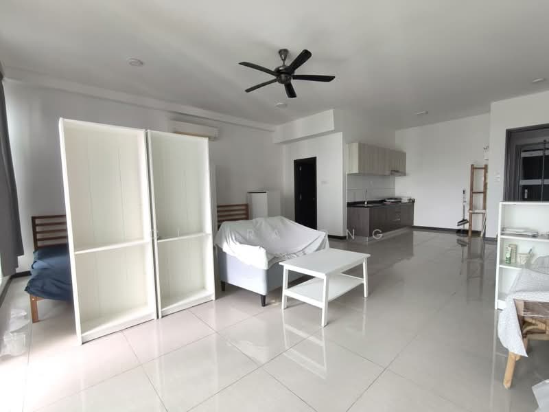 Servis Apartment untuk Dijual di Molek Regency - Claira Ong - Living Room - PropertyGuru.com.my