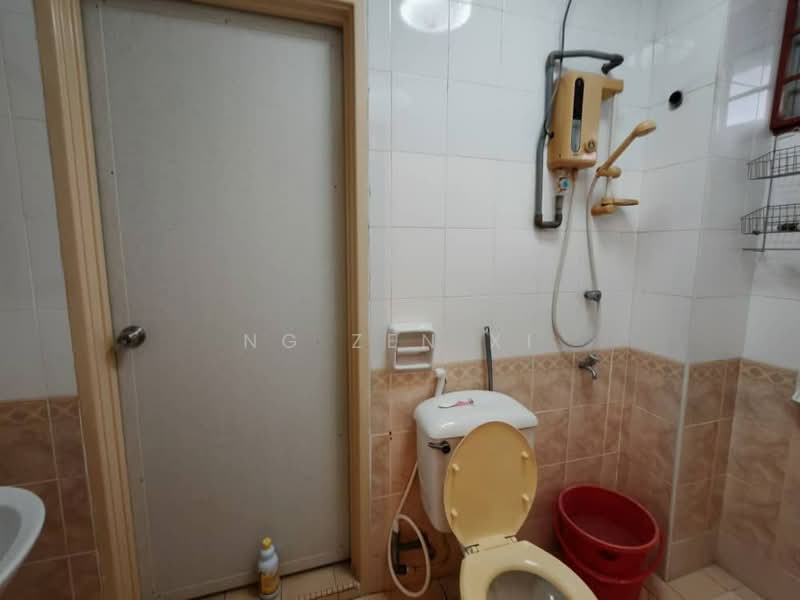 2-storey Terraced House for Sale in Taman Seri Orkid (Skudai) - NG ZEN XI - Bathroom - PropertyGuru.com.my