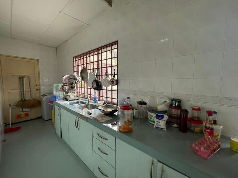 2-storey Terraced House for Sale in Taman Seri Orkid (Skudai) - NG ZEN XI - Kitchen - PropertyGuru.com.my