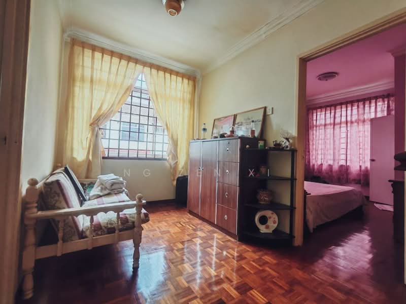 2-storey Terraced House for Sale in Taman Seri Orkid (Skudai) - NG ZEN XI - Living Room - PropertyGuru.com.my