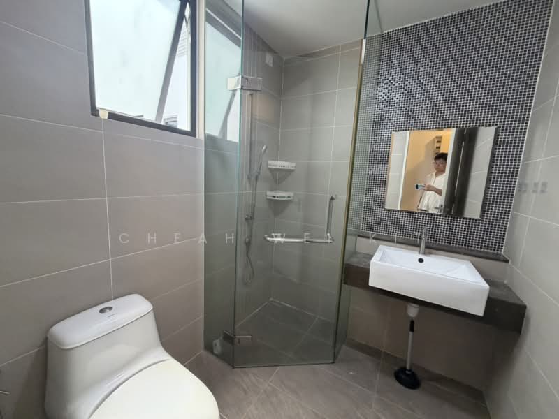 Service Residence for Rent at Nova Saujana - Cheah Wei Kit - Bathroom - PropertyGuru.com.my