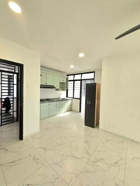 Service Residence for Sale at Nusa Perdana Apartment - Jayden Neo - Kitchen - PropertyGuru.com.my