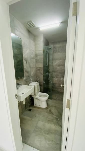 Servis Apartment untuk Disewa di Equine Residence - Teng Poh Hong - Bathroom - PropertyGuru.com.my