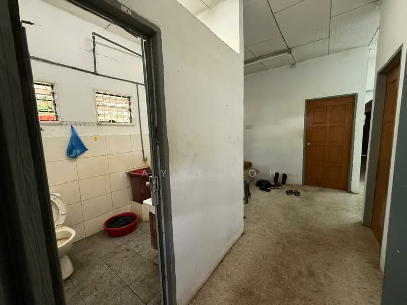 Rumah Berkembar untuk Dijual di Bukit Mertajam (Penang) - Wayne Loh - Bathroom - PropertyGuru.com.my
