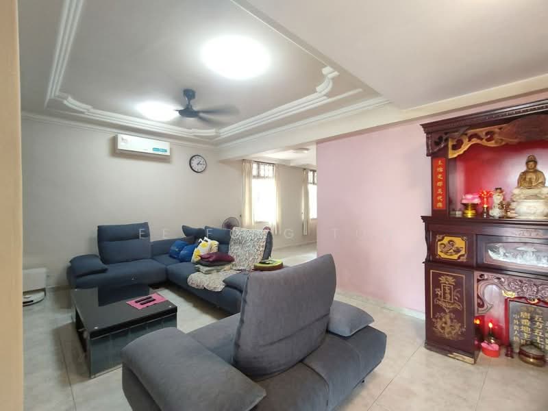 Rumah Teres 2 Tingkat untuk Dijual di Taman Puteri Wangsa (Ulu Tiram) - Ee Fong Toh - Living Room - PropertyGuru.com.my