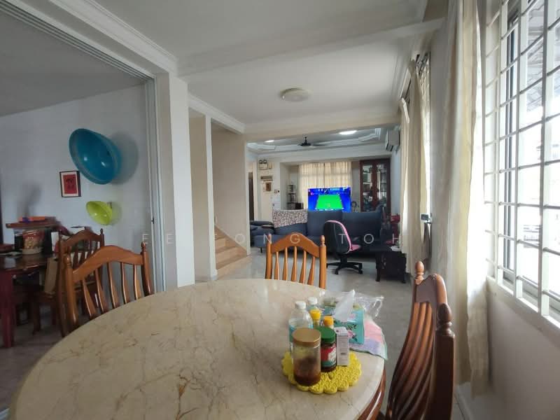 Rumah Teres 2 Tingkat untuk Dijual di Taman Puteri Wangsa (Ulu Tiram) - Ee Fong Toh - Living Room - PropertyGuru.com.my