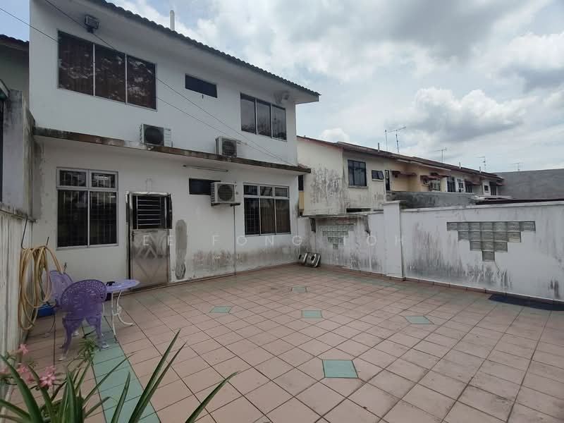 Rumah Teres 2 Tingkat untuk Dijual di Taman Puteri Wangsa (Ulu Tiram) - Ee Fong Toh - Exterior - PropertyGuru.com.my
