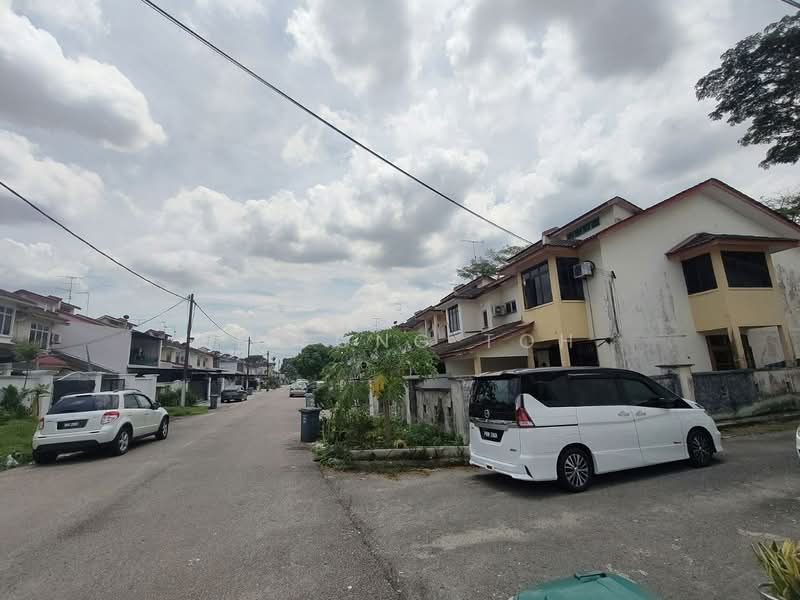 Rumah Teres 2 Tingkat untuk Dijual di Taman Puteri Wangsa (Ulu Tiram) - Ee Fong Toh - Exterior - PropertyGuru.com.my