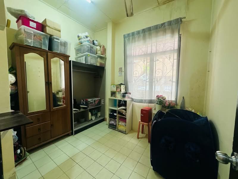 Semi-Detached House for Sale in Bandar Baru Bangi (Selangor) - Dinie Akmal - PropertyGuru.com.my