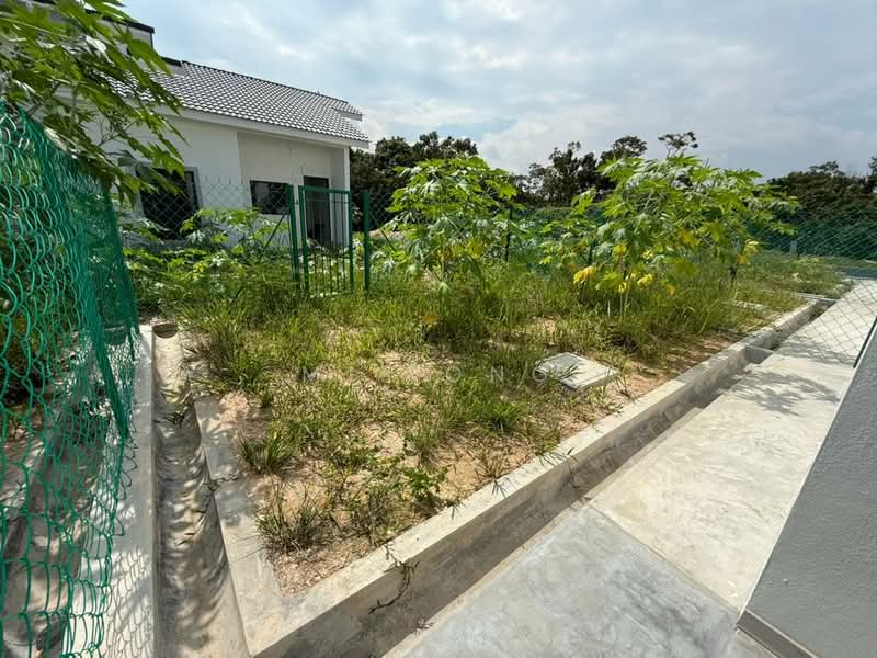 2-storey Terraced House for Sale in Tanjong Minyak (Melaka) - Mii Ong - Exterior - PropertyGuru.com.my