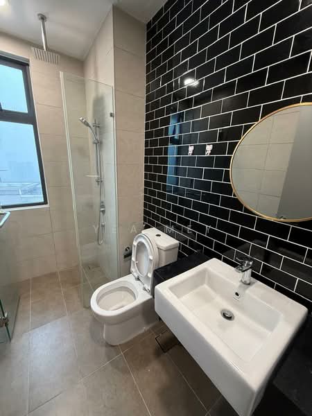 Condominium for Sale at Union Suites - Yea Mey - Bathroom - PropertyGuru.com.my