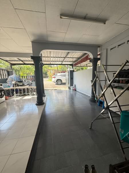 1-storey Terraced House for Sale at Taman Universiti - Winnie Lau - Exterior - PropertyGuru.com.my