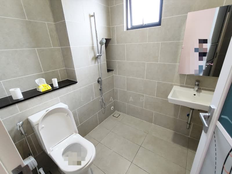 Semi-Detached House for Rent in Setia Eco Park (Setia Alam) - Liza AB - Bathroom - PropertyGuru.com.my