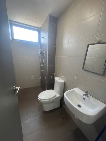 Servis Apartment untuk Disewa di Marina Residence - Louis Tan - Bathroom - PropertyGuru.com.my