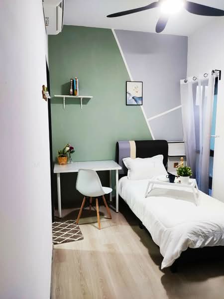 Condominium for Sale at The Holmes 2 - Michelle Tan - Bedroom - PropertyGuru.com.my