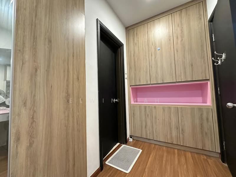 2.5-storey Terraced House for Sale in Bandar Country Homes (Rawang) - Elwin Mah - Entrance - PropertyGuru.com.my